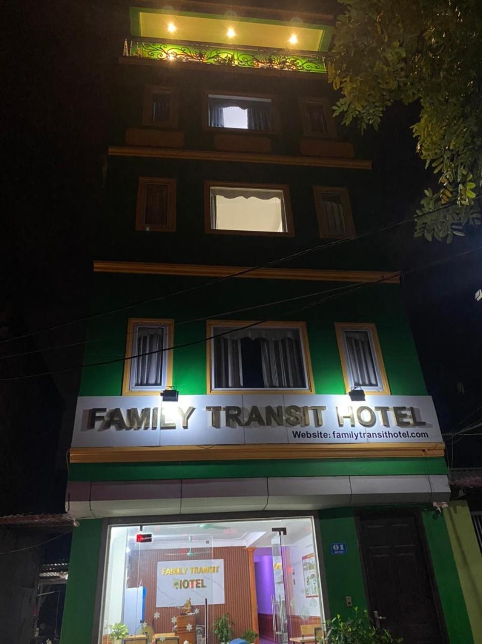 Family Transit Hotel Thach Loi Экстерьер фото